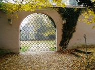 Schmiedeeisernes zweiflügeliges Tor der König GmbH